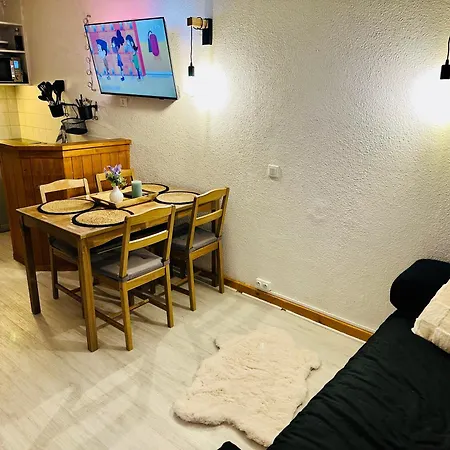 Le Paquebot Des Neiges Apartment *